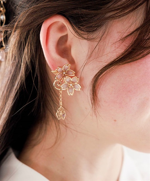 サクラ装飾イヤリング | axes femme | axes femme online shop