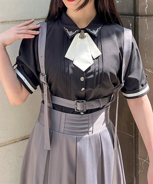 メタル×タイ付き連釦ブラウス | outlet | axes femme online shop メタル×タイ付き連釦ブラウス | outlet | axes femme online shop