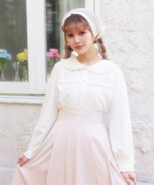 バブーシュカ付ウサギ刺繍ブラウス | レディース服・レディース バブーシュカ付ウサギ刺繍ブラウス | レディース服・レディース