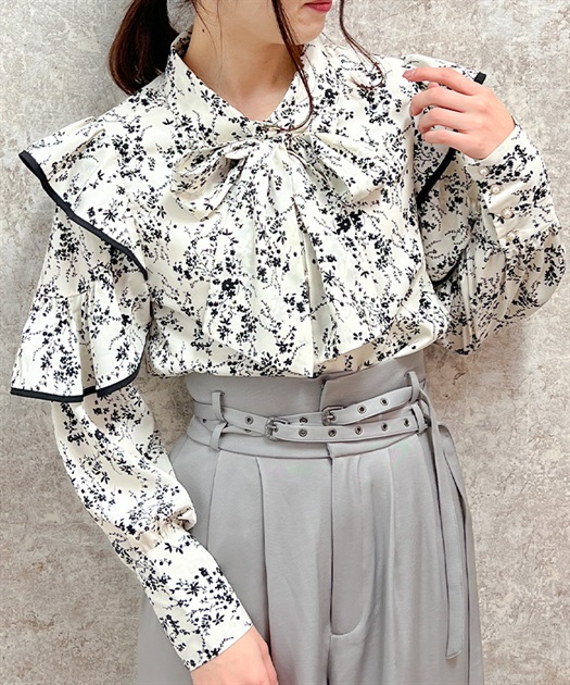 リボン付きフリル袖ブラウス | outlet | axes femme online shop リボン付きフリル袖ブラウス | outlet | axes femme online shop