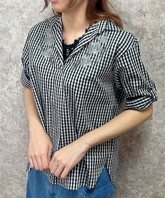 花刺繍入スキッパーシャツ | outlet | axes femme online shop 花刺繍入スキッパーシャツ | outlet | axes femme online shop