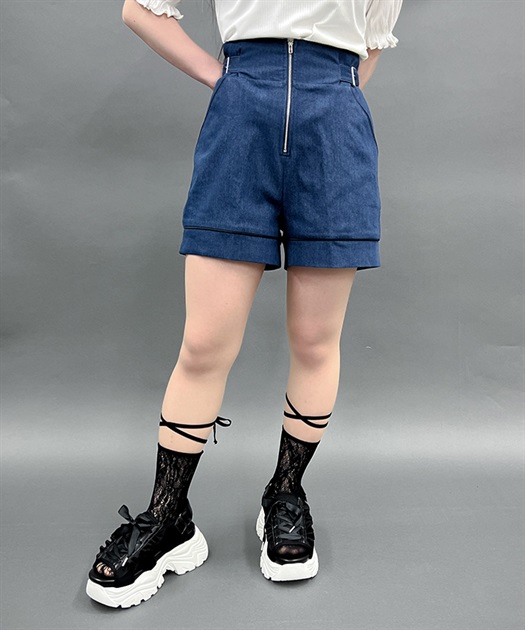 ベルトデザインショートパンツ
