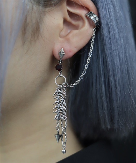 ロゴチャーム２ｗａｙピアス