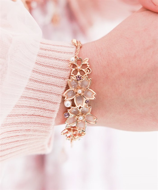 サクラ装飾ブレスレット | axes femme | axes femme online shop サクラ装飾ブレスレット | axes femme | axes femme online shop