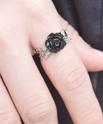 フェイバリットミニローズリング(黒-F)