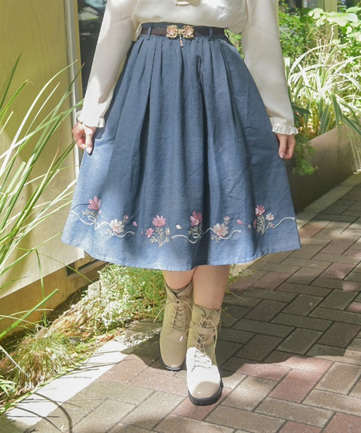コスモス刺繍デニムスカート | レディース服・レディース コスモス刺繍デニムスカート | レディース服・レディース