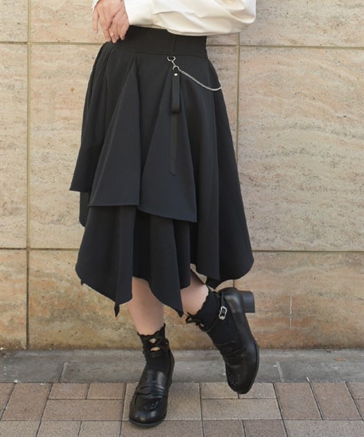 チェーンリボン付イレヘムスカート