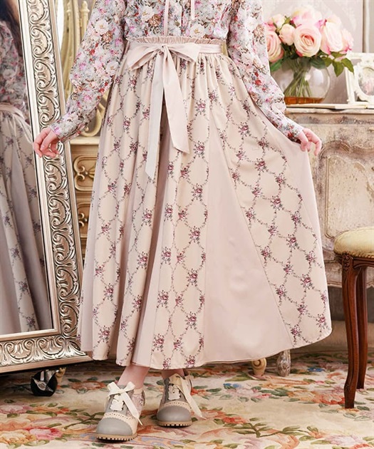 薔薇柄ベルベットライクスカート | レディース服・レディース 薔薇柄ベルベットライクスカート | レディース服・レディース