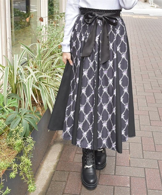 薔薇柄ベルベットライクスカート | レディース服・レディース 薔薇柄ベルベットライクスカート | レディース服・レディース