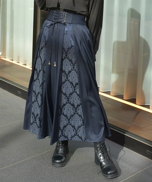 レースアップ×ジャガードスカート