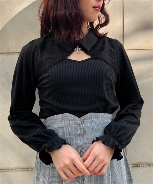 クロスチャーム付トップス | outlet | axes femme online shop