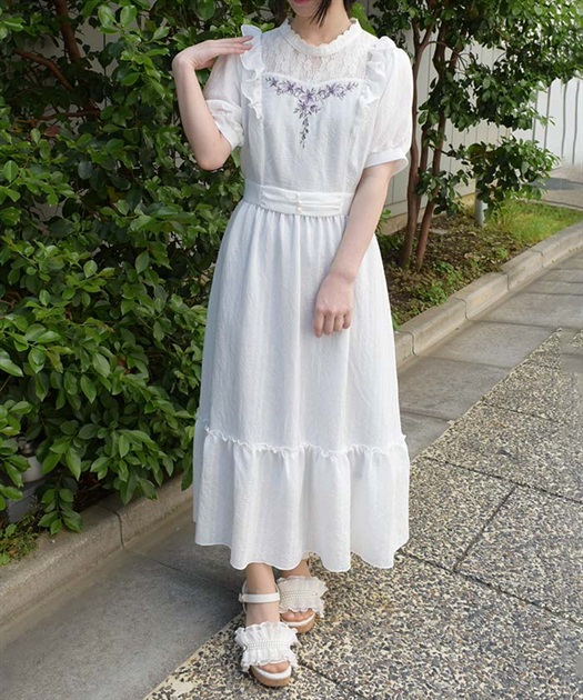 すみれ刺繍ワンピース | outlet | axes femme online shop すみれ刺繍ワンピース | outlet | axes femme online shop