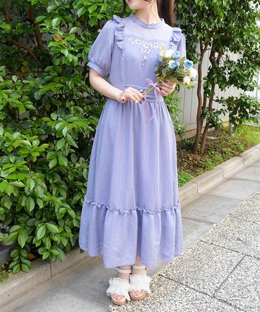 すみれ刺繍ワンピース【期間限定価格】 | outlet | axes femme すみれ刺繍ワンピース【期間限定価格】 | outlet | axes femme