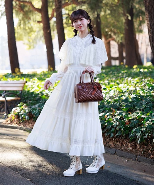 刺繍チュール使ケープワンピース【WEB限定価格】 | レディース服 刺繍チュール使ケープワンピース【WEB限定価格】 | レディース服