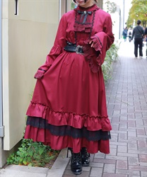 ジャボブローチ付ロングワンピース(ワイン-M)