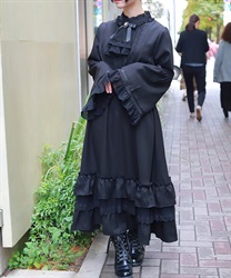 ジャボブローチ付ロングワンピース(黒-M)