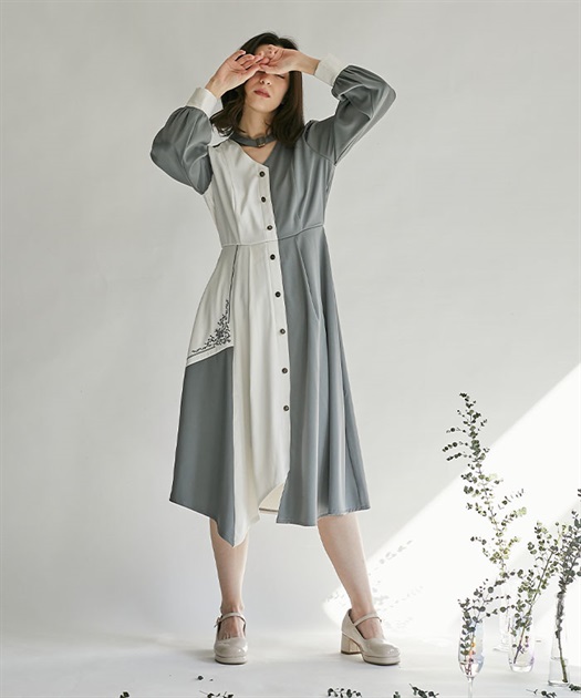 チョーカー風バイカラーワンピース | outlet | axes femme チョーカー風バイカラーワンピース | outlet | axes femme