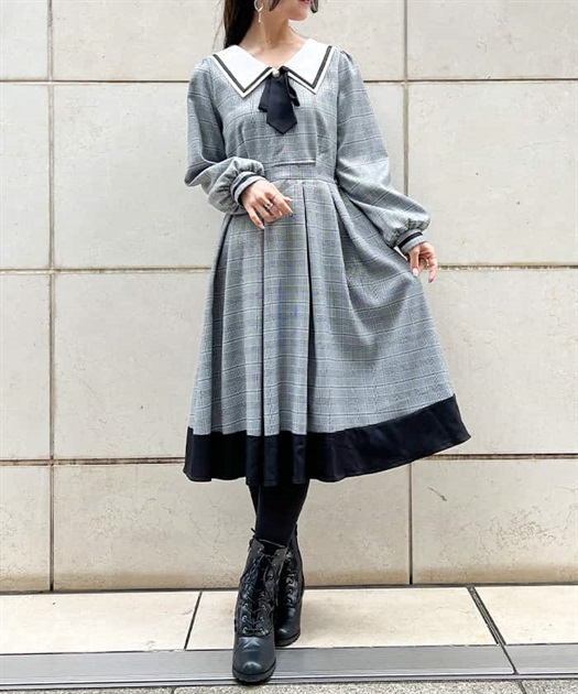 ブローチ付セーラーワンピース | axes femme | axes femme ブローチ付セーラーワンピース | axes femme | axes femme