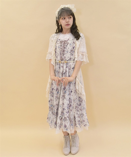 axes femme（アクシーズファム）の「レイヤード風レースガウン