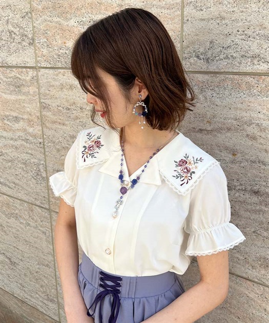 ブーケ刺繍襟ブラウス | outlet | axes femme online shop ブーケ刺繍襟ブラウス | outlet | axes femme online shop