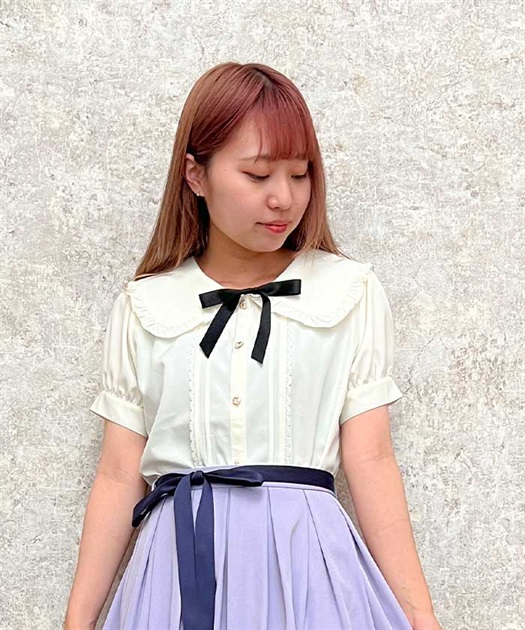 ビッグ襟デザインブラウス | outlet | axes femme online shop ビッグ襟デザインブラウス | outlet | axes femme online shop