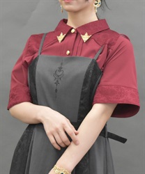 衿金具付き半袖ブラウス(ワイン-M)