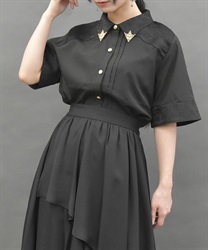 衿金具付き半袖ブラウス(黒-M)