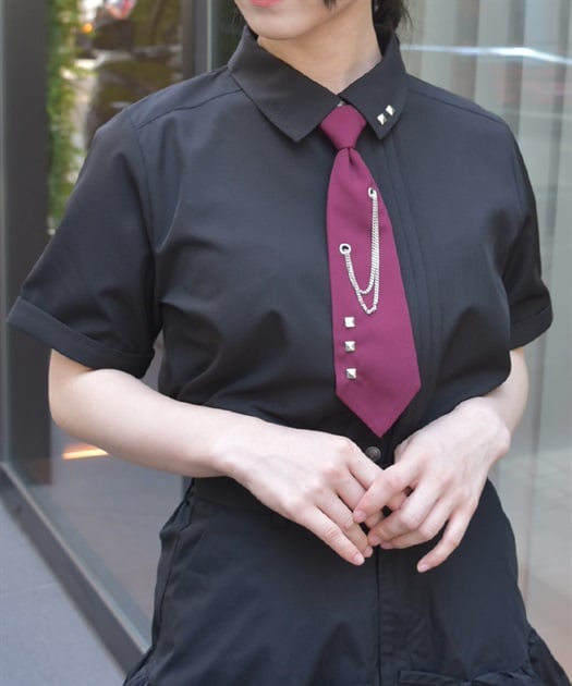 スタッズネクタイ付ブラウス【WEB先行販売】