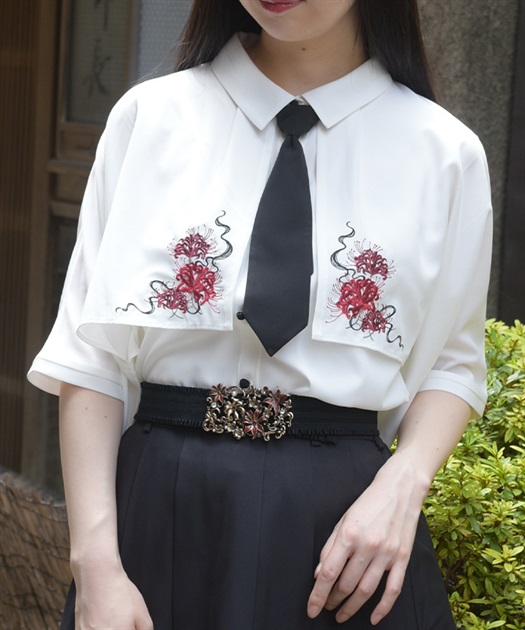彼岸花刺繍ネクタイブラウス【WEB先行販売】