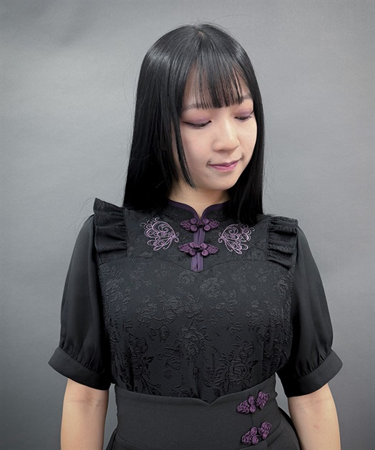 チャイナ蝶刺繍半袖ブラウス | レディース服・レディース チャイナ蝶刺繍半袖ブラウス | レディース服・レディース