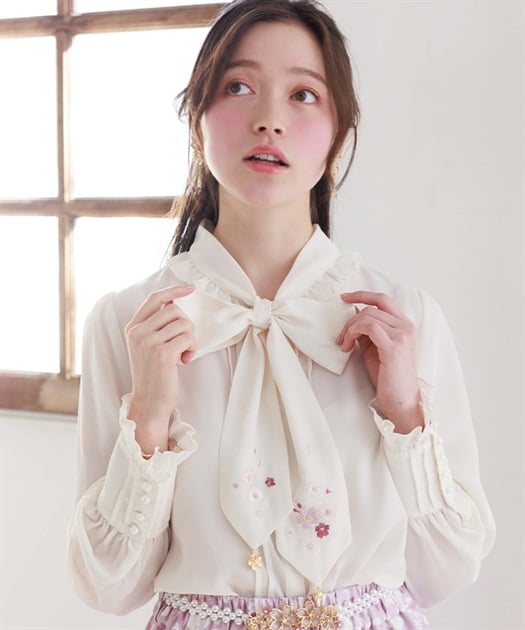 サクラ刺繍リボンブラウス | axes femme | axes femme online shop サクラ刺繍リボンブラウス | axes femme | axes femme online shop