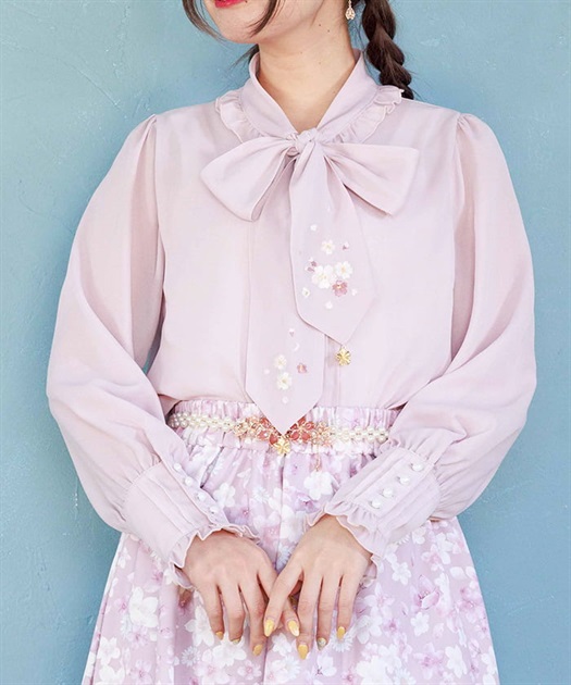 サクラ刺繍リボンブラウス | レディース服・レディース サクラ刺繍リボンブラウス | レディース服・レディース