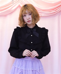 ブローチ付きヨークフリルブラウス【期間限定価格】(黒-M)