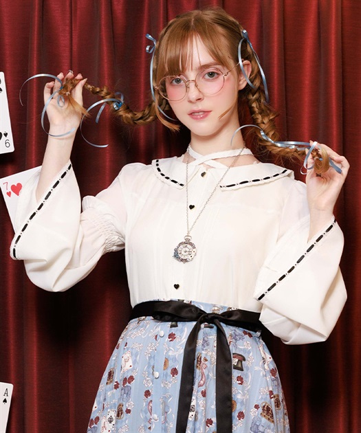 ローズストラップフレア袖ブラウス【WEB先行販売】