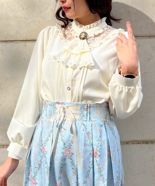 カメオ×ジャボブローチ付ブラウス | outlet | axes femme online