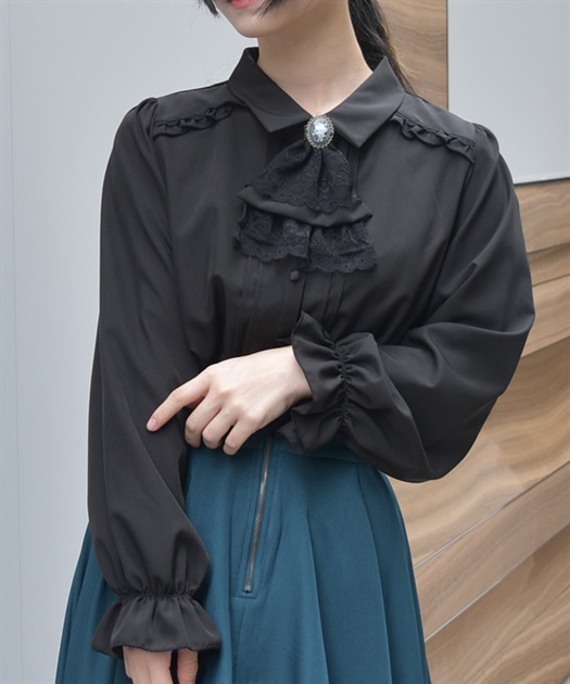 カメオ×ジャボブローチ付ブラウス | outlet | axes femme online カメオ×ジャボブローチ付ブラウス | outlet | axes femme online