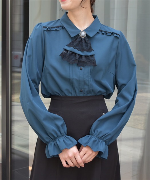 カメオ×ジャボブローチ付ブラウス | outlet | axes femme online カメオ×ジャボブローチ付ブラウス | outlet | axes femme online