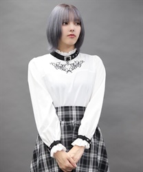 ベルトデザイン刺繍ブラウス【期間限定価格】(生成り-M)