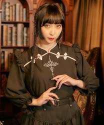 ロータス刺繍チャイナブラウス【期間限定価格】