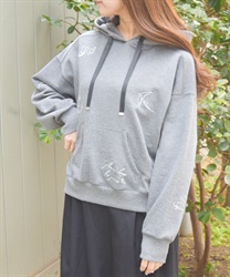 ランダムパリ刺繍フーディー【2点10%OFF対象商品】(チャコール-F)