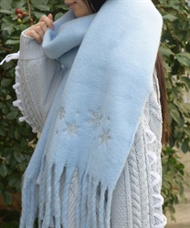 雪の結晶刺繍ストール(サックス-F)