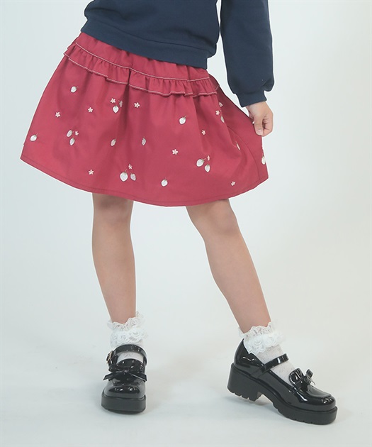 いちご刺繍スカパン【WEB限定価格】 | kids | axes femme online いちご刺繍スカパン【WEB限定価格】 | kids | axes femme online
