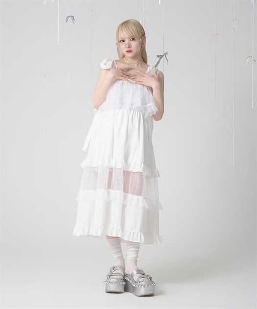【未使用品】Fickle Bebe フリルティアードワンピース　アクシーズファム フリルリボンティアードワンピース | FICKLE BEBE