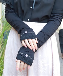 巻バラビジューＵＶロング手袋(黒-F)