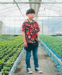 キッズ苺柄アロハシャツ(紺-110cm)