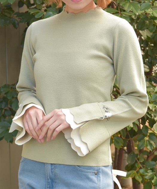 ローズ刺繍フレア袖配色ニット 【会員限定価格】