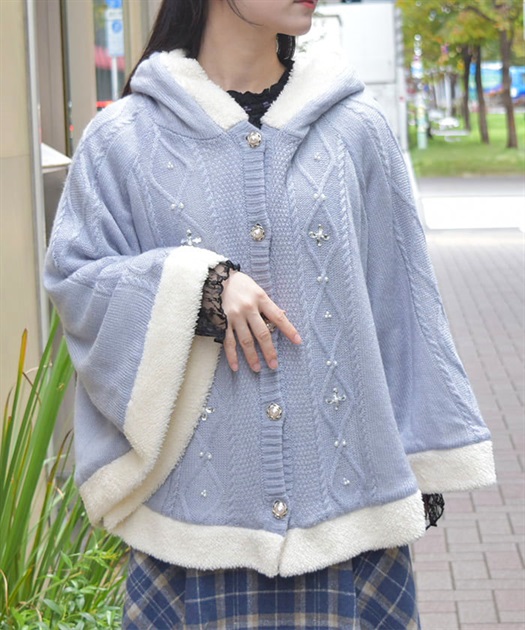 ビジュー裏ボアニットポンチョ | axes femme | axes femme ビジュー裏ボアニットポンチョ | axes femme | axes femme