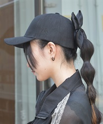 ロゴ刺繍バックリボンキャップ