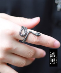 オロチモチーフリング(漆黒-F)