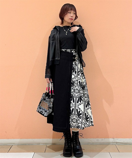 アシメ飾りベルトリーフ柄スカート | axes femme online shop